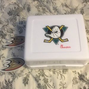 Anaheim Ducks lunch box